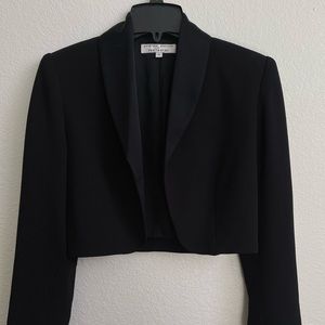 Cropped blazer